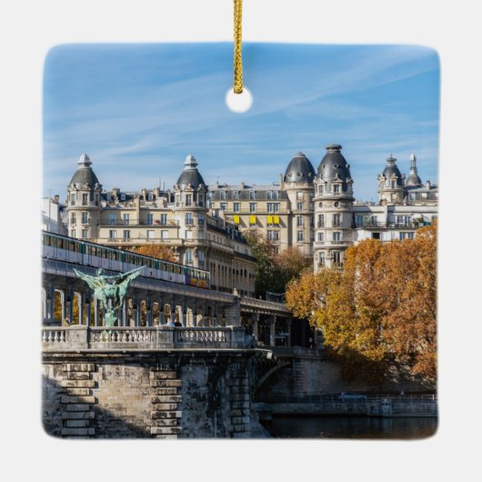 Luchtmetro op Pont de Bir-Hakeim - Parijs, Frankri Keramisch Ornament (Achterkant)