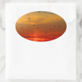 Luchtruim, zonsondergang, vogels, mooie foto ovale sticker (Tas)