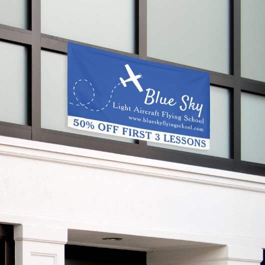 Luchtvaartindustrie met blauw en wit blauw spandoek (Buitenkant Gebouw)