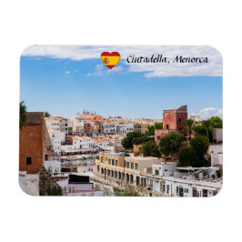 Luchtzicht op de haven en stad Ciutadella - Menorc Magneet