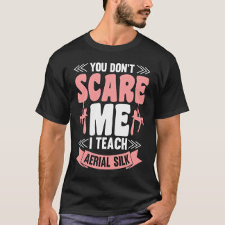 Luchtzijde & Luchtyoga Voor Een Luchtacrobaat T-shirt