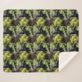 Lucifer de zwarte konijn: een donkere bundel onhei sherpa deken (Voorkant (horizontaal))