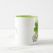Luck of the Irish Tricolor Shamrock Custom Name Tweekleurige Koffiemok (Center)