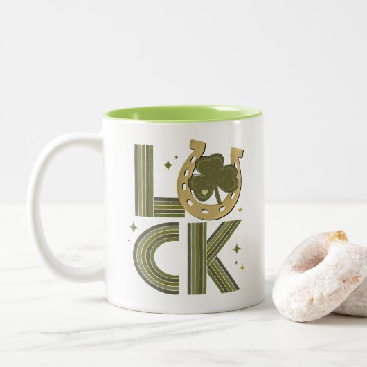 Luck Shamrock Hoefijzer St Patrick's Day Irish Tweekleurige Koffiemok (Met donut)