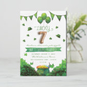 Lucky 7 Patrick's Day verjaardagsfeestje uitnodigi Kaart (Staand voorkant)