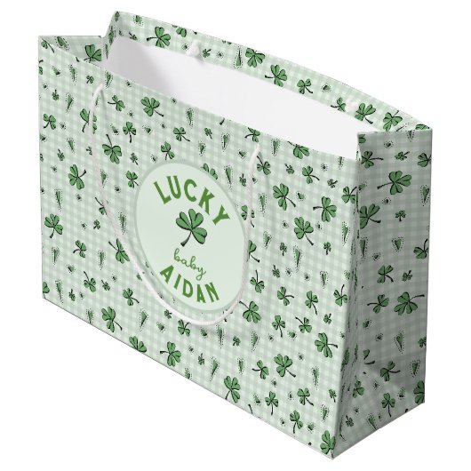 Lucky Baby Green Genderneutraal St Paddys Groot Cadeauzakje (Achterkant Gekanteld)