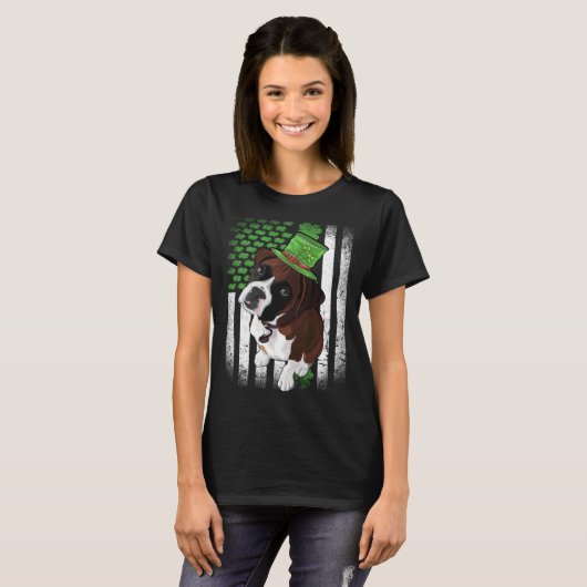 Lucky Boxer Dog St Patrick s Day T-shirt (Voorkant volledig)