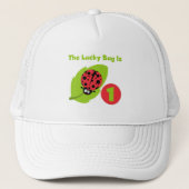 Lucky Bug 1e verjaardag T-shirts en geschenken Trucker Pet (Voorkant)