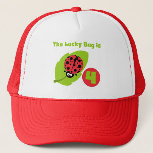 Lucky Bug 4e verjaardag T-shirts en geschenken Trucker Pet