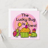 Lucky Bug Cupcake 2e Verjaardag T-shirts en gesche Kaart (Voorkant / Achterkant in situ)