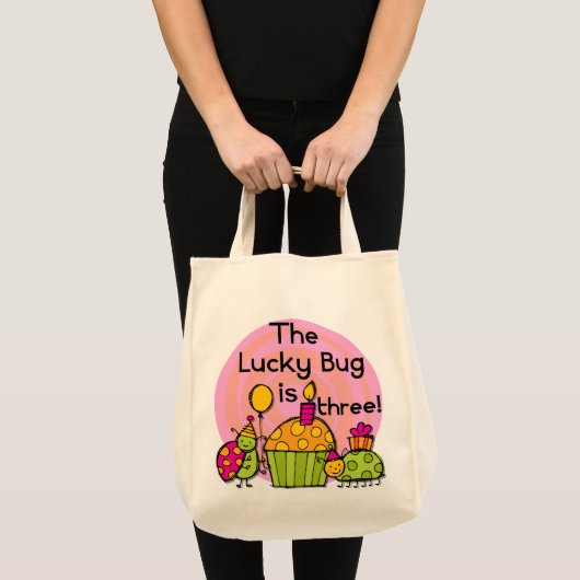 Lucky Bug Cupcake 3e Verjaardag Tshirts en geschen Tote Bag (Voorkant (product))