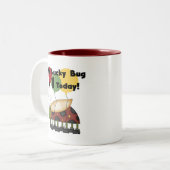 Lucky Bug is een verjaardag Tshirts en geschenken Tweekleurige Koffiemok (Voorkant links)