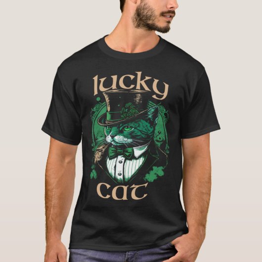 Lucky Cat Cute and Leprechaun Cat Graphic T-shirt (Voorkant)