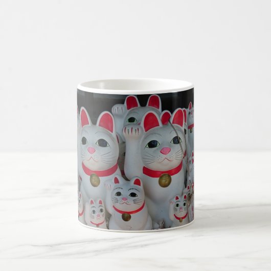 Lucky Cats Mok (Center)