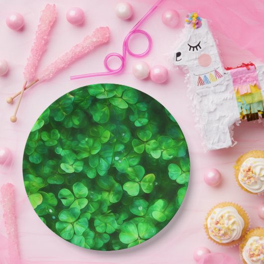 Lucky Celtic Irish Green Shamrocks Papieren Bordje (Feest)