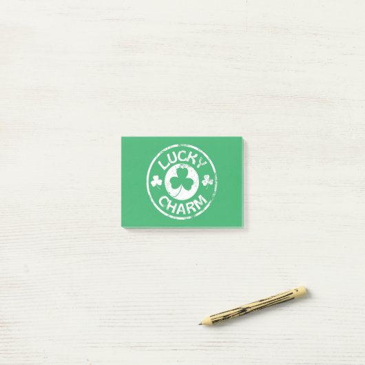 Lucky Charm St Patrick's Day Post-it® Notes (Op bureau)