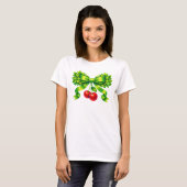 Lucky Clover Bow with Cherries Green Design T-shirt (Voorkant volledig)