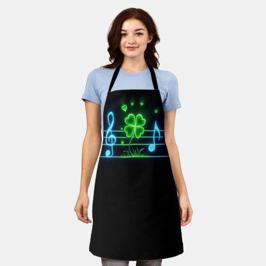 Lucky Clover en Muzieknoten Schort (Gedragen)