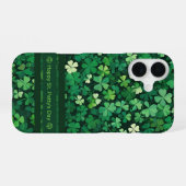 Lucky Clover Field iPhone 16 Hoesje (Achterkant horizontaal)