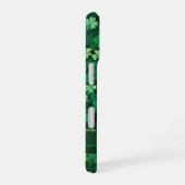Lucky Clover Field iPhone 16 Hoesje (Rechterkant)