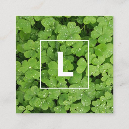 Lucky clover monogram, groene weide vierkante visitekaartje (Voorkant)