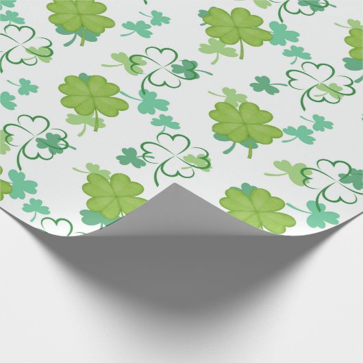 Lucky Clover Pattern - Green Shamrock Design Cadeaupapier (Hoek)