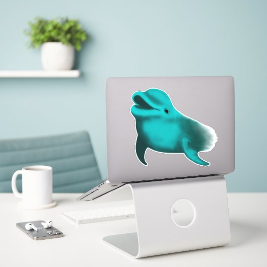 Lucky Dolphin Sticker (Laptop op bureau)