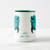 Lucky Dolphin - Voeg Jouw tekst toe Tweekleurige Koffiemok (Center)