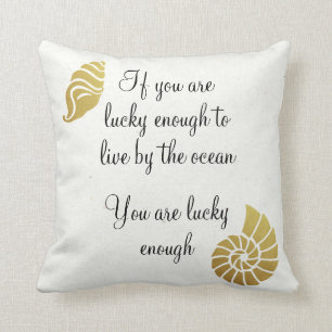 Lucky Enough Live beroemd gemaakt door Ocean Beach Kussen