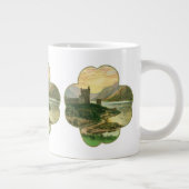Lucky Gold Shamrock met een Iers Castle Grote Koffiekop (Rechts)