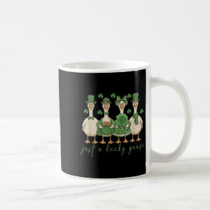 Lucky Goose Patricks Day 2026 Grappig Cadeau T-shi Koffiemok