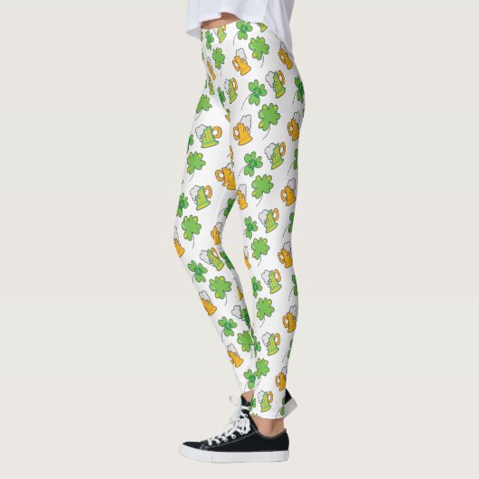 Lucky Green Beer en shamrocks St. Patrick's Day Leggings (Links)