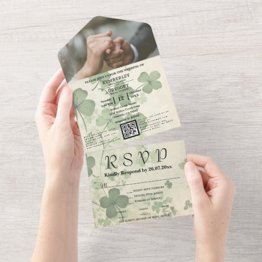 Lucky Green Shamrock op Cream QR Code Foto All In One Uitnodiging (Afscheurbaar)