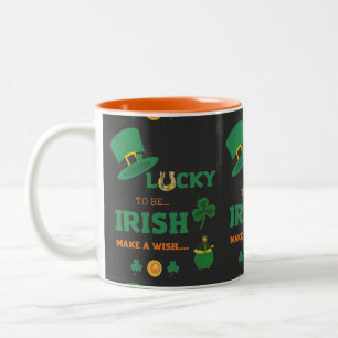 Lucky Iish maakt een wens Tweekleurige Koffiemok