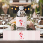 Lucky In Love Bachelorette Weekend Waterfles Etiket<br><div class="desc">Verhoog je Lucky in Love Bachelorette Weekend met dit Water Bottle Label! Deze labels zijn voorzien van het charmante "Lucky in Love"-thema en zijn ideaal voor het toevoegen van een vleugje stijl aan uw drinken gedurende het hele weekend. Of je nu gehydrateerd blijft tijdens een leuke dag vol activiteiten of...</div>