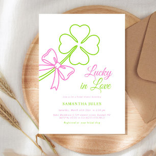 Lucky in Love Bruiloftsfeest Roze Groene Klaver  Kaart