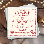 Lucky In Love Cocktails Bachelorette Party Servett Servet<br><div class="desc">Lucky In Love Cocktails Bachelorette Party Servetten</div>
