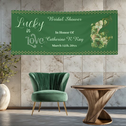  Lucky in Love Golden Frame Shamrock Bridal Shower Spandoek