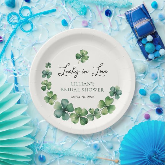 Lucky in Love Green Shamrock Vrijgezellenfeest Papieren Bordje (Feest)