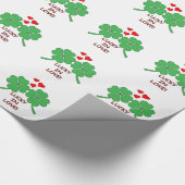Lucky in Love Hearts Clover Cadeaupapier (Hoek)