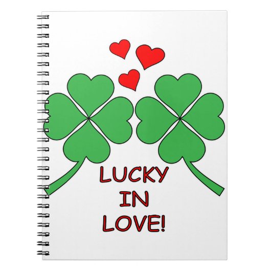 Lucky in Love Hearts Clover Notitieboek (Voorkant)