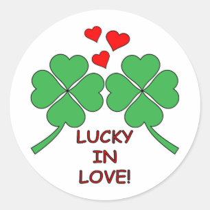 Lucky in Love Hearts Clover Ronde Sticker