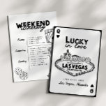 Lucky in Love Las Vegas Girls' Trip Bachelorette Kaart<br><div class="desc">Je hebt geluk in de liefde! Vier het met je beste doelen in niemand minder dan Vegas! Dit witte en zwarte,  eenvoudige en moderne reisontwerp voor meisjes biedt leuke en fantastische grillige typografie met een rijke zwarte achtergrond en een omgekeerde route.</div>