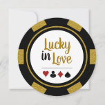 Lucky In Love Poker Chip Black Gold Vegas Weduwen Kaart<br><div class="desc">Daag je gasten door hen deze zwarte,  witte en gouden 'Lucky in Love' pokerchips trouwuitnodigingen te sturen. Ze wachten vol ongeduld om bij je te zijn op deze leuke bruiloft.</div>