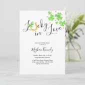 Lucky in Love Shamrock and Hoefijzer Vrijgezellenf Kaart (Staand voorkant)