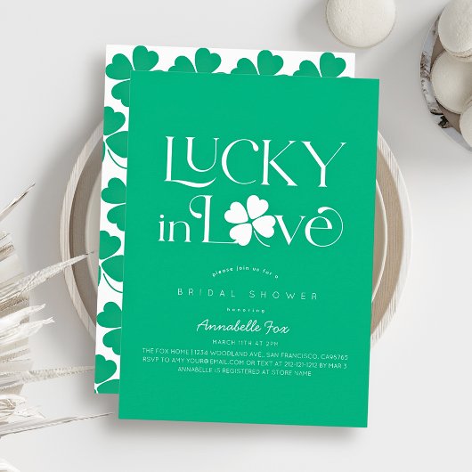 Lucky in Love Shamrock Green Bridal Shower Kaart