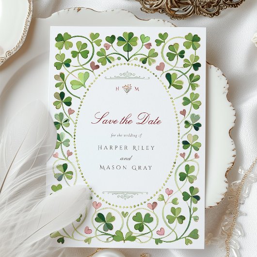 Lucky in Love Shamrock & Hearts Save the Date Kaar Kaart