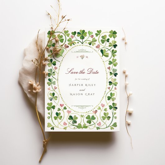 Lucky in Love Shamrock & Hearts Save the Date Kaar Kaart