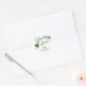 Lucky in Love St. Patrick's Bruiloftsfeest  Ronde Sticker (Envelop)
