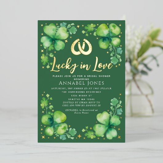 Lucky In Love St. Patrick's Day Vrijgezellenfeest Folie Uitnodiging (Staand Voorkant)